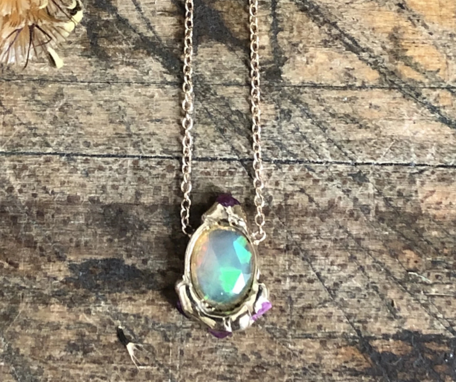 Looking Glass Solo Pendant Necklace