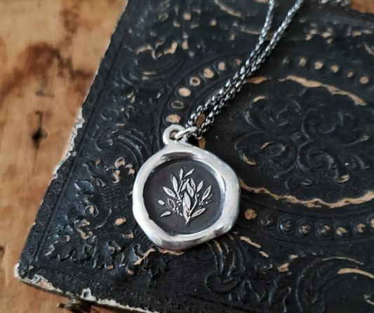 Laurel - Glory & Achievement Necklace